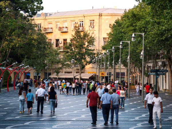 Polisdən əhaliyə: Yalnız bu hallarda evdən çıxa bilərsiz!